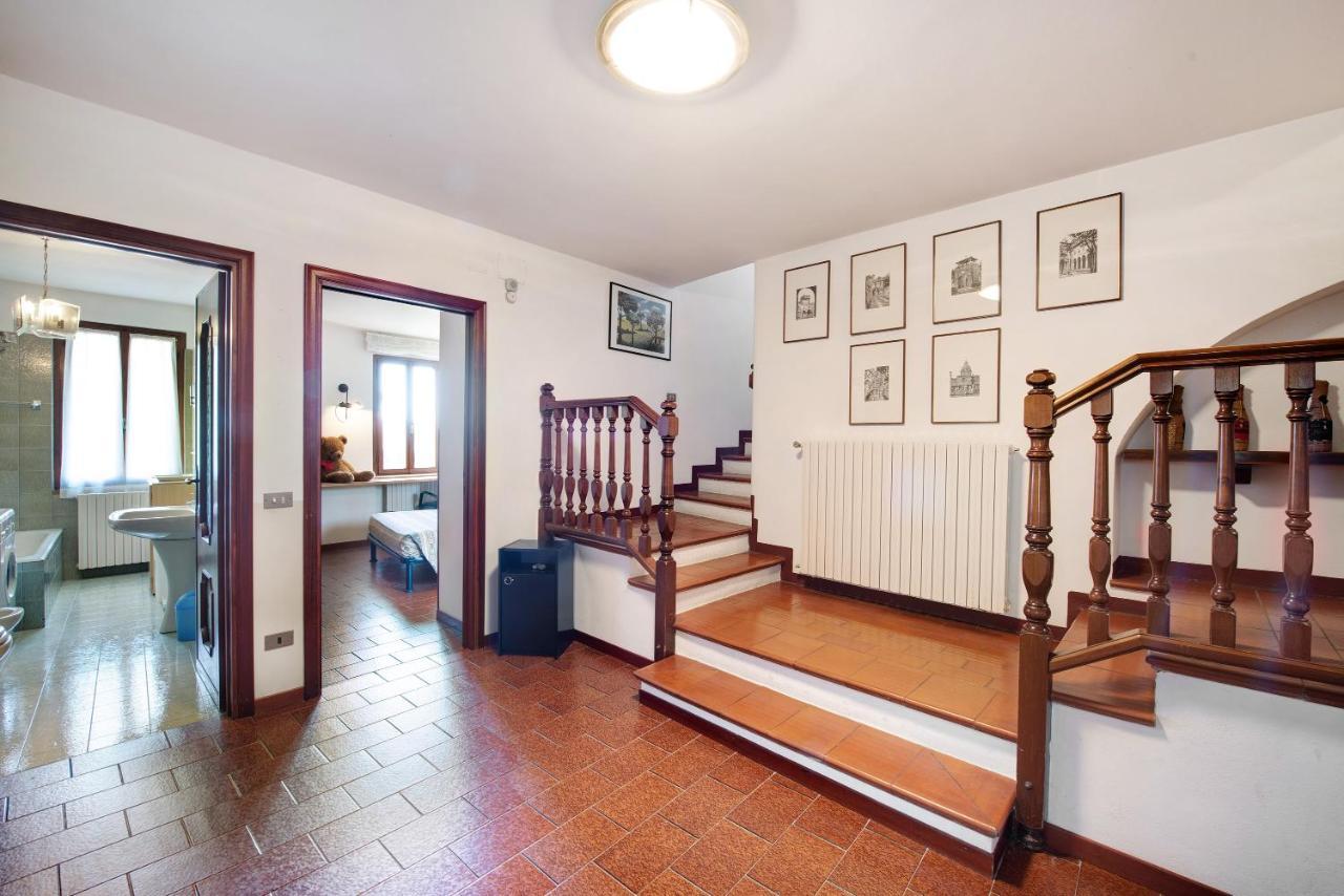 Lake View Apartment Gardone Riviera Bagian luar foto